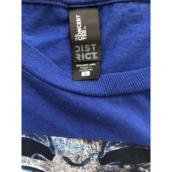 Batman Heart Of The Bat X-Ray Bruce Wayne T-Shirt Comic Con Box Size Large - Picture 5 of 8